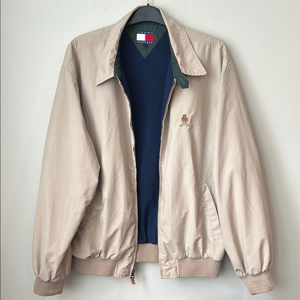 Tommy Hilfiger Tan Bomber Jacket with Retro Style, size XL